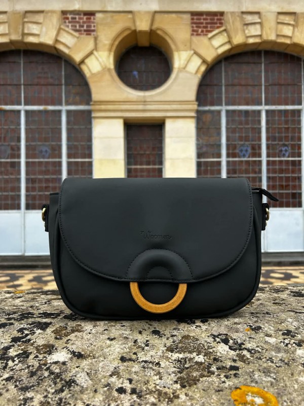 Sac noir Woomen vegan à Eu 
